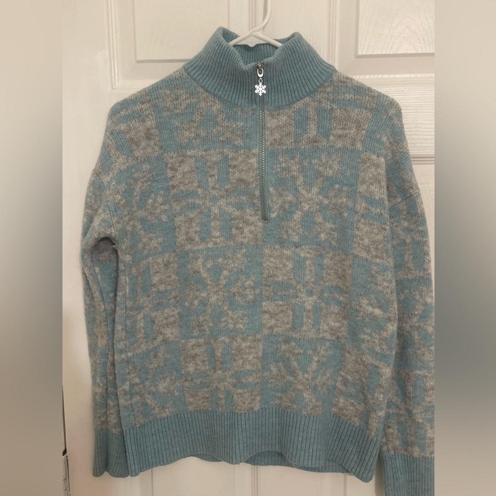 Loft sweater